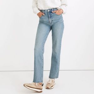 The Perfect Vintage Straight Jean in Hoye Wash Size 26